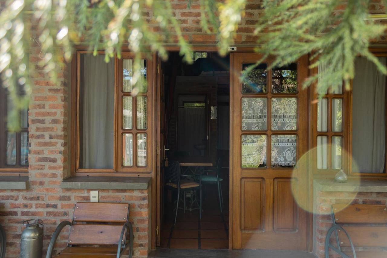 Hostal Canela Termas del Daymán Exterior foto