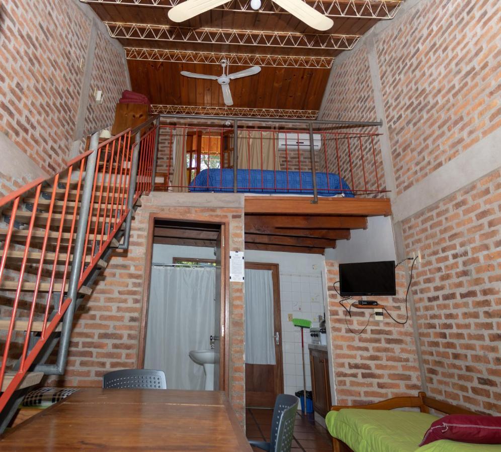 Hostal Canela Termas del Daymán Exterior foto